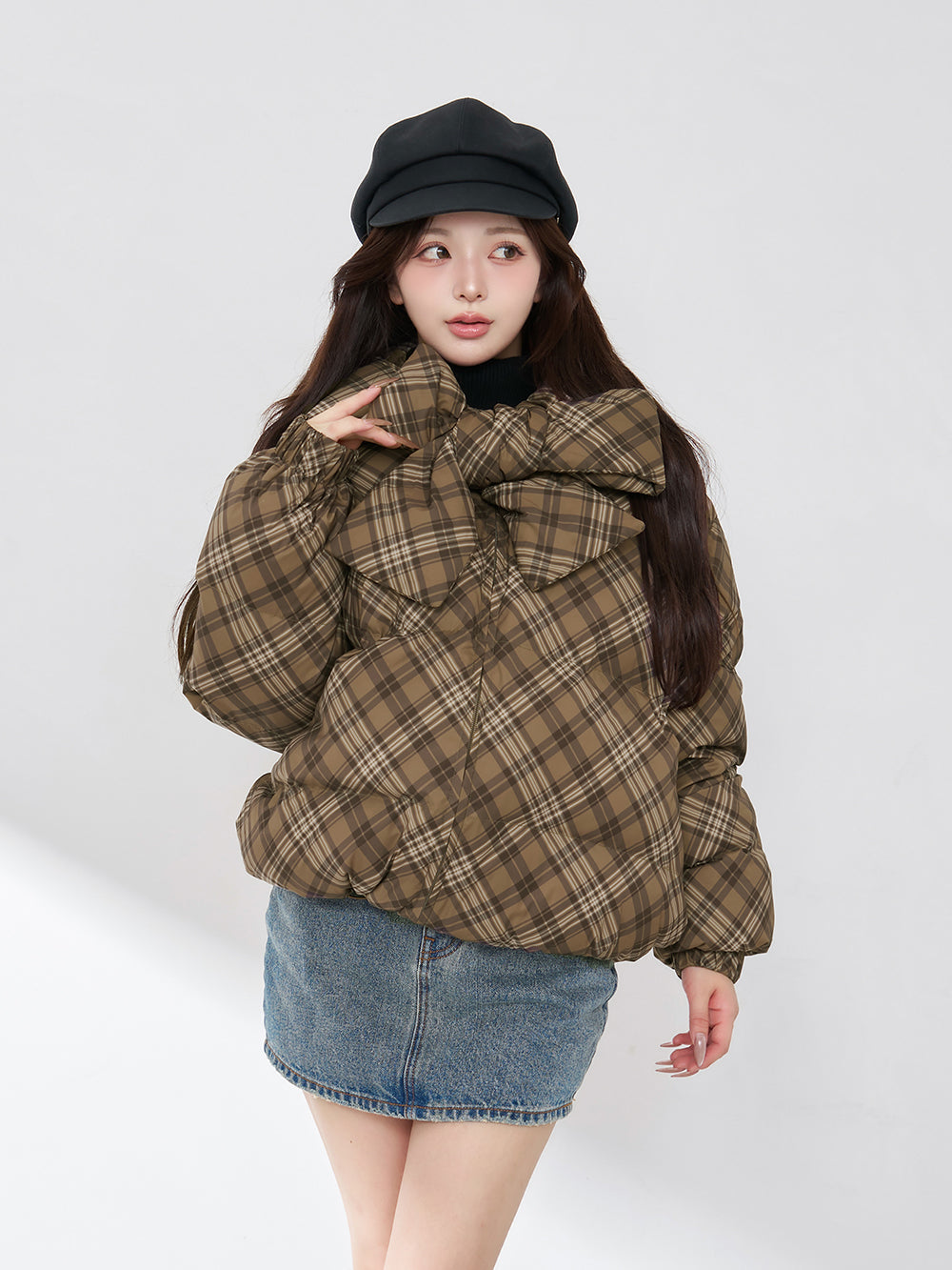 モデル:158cm(着用サイズ:FREE 着用カラー:BRN)