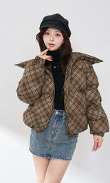 モデル:158cm(着用サイズ:FREE 着用カラー:BRN)