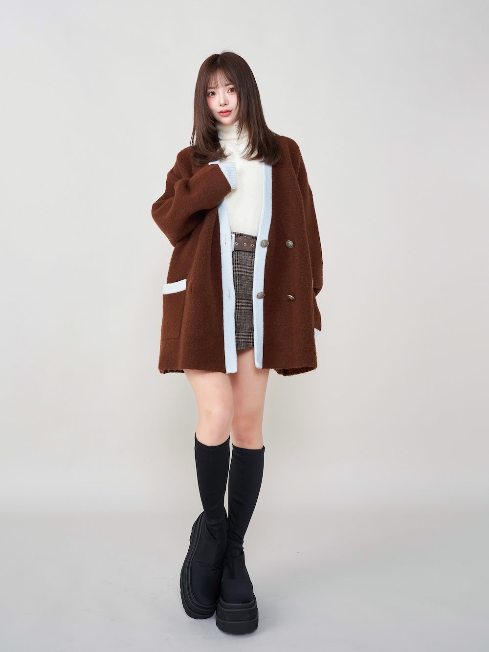 モデル:158cm(着用サイズ:FREE 着用カラー:BRN)