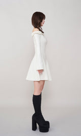 モデル:158cm(着用サイズ:FREE 着用カラー:WHT)