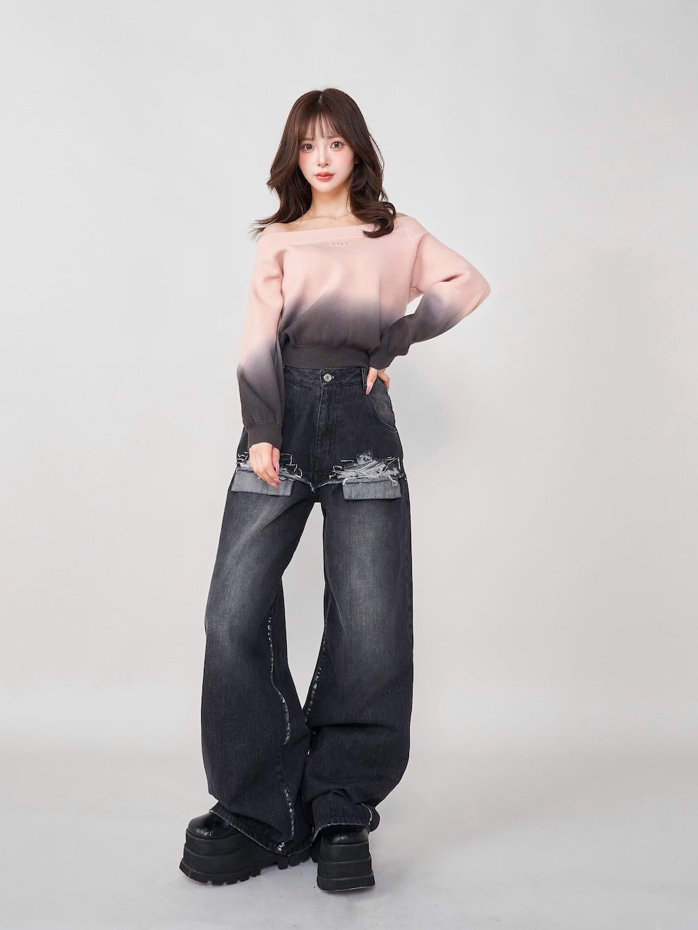 モデル:158cm(着用サイズ:FREE 着用カラー:PNK)