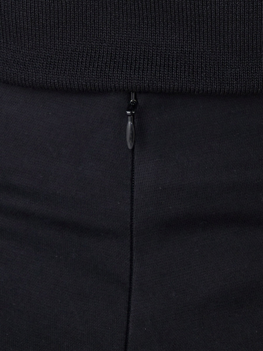 モデル:158cm(着用サイズ:S 着用カラー:BLK)