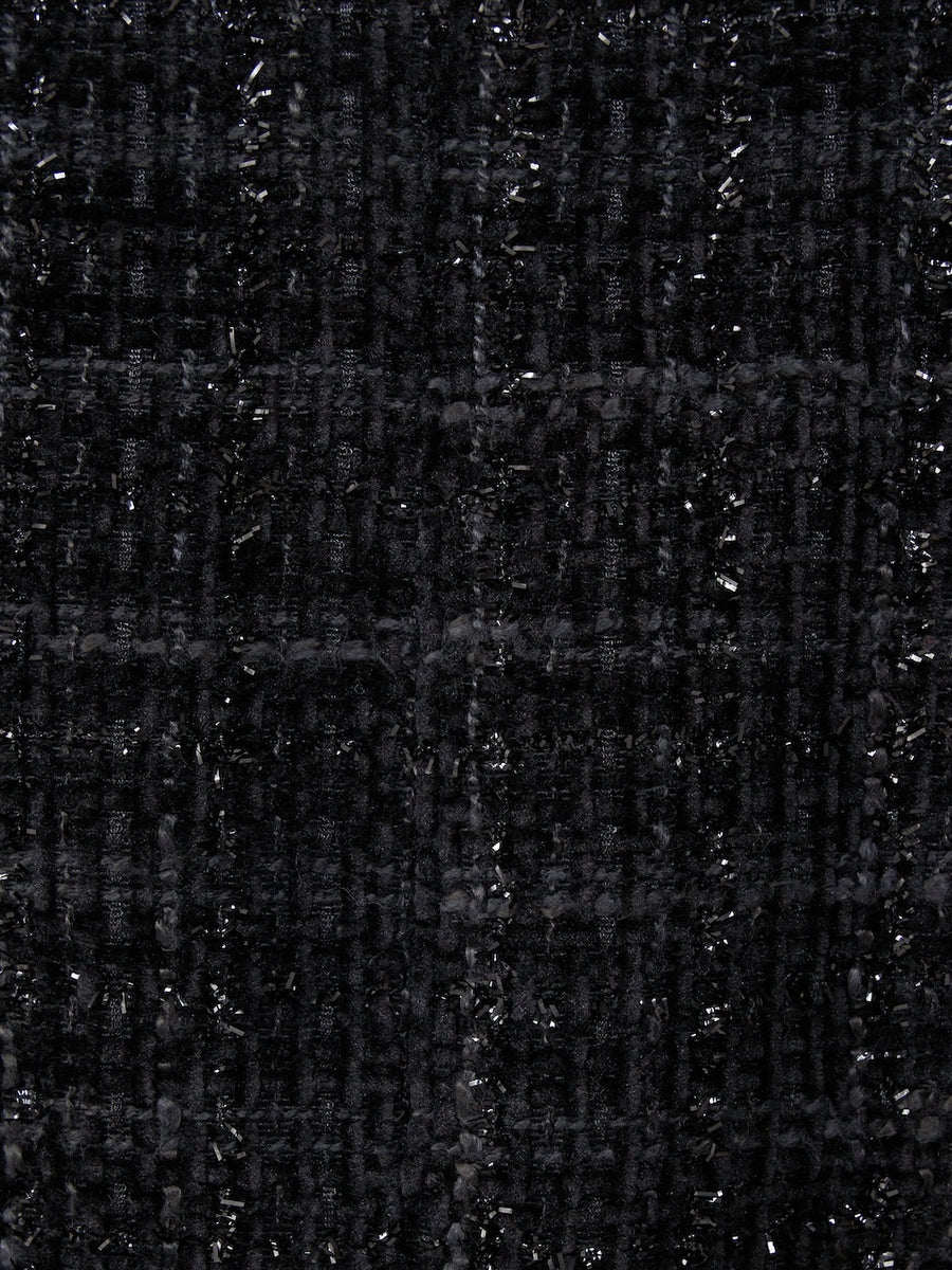 モデル:158cm(着用サイズ:FREE 着用カラー:BLK)