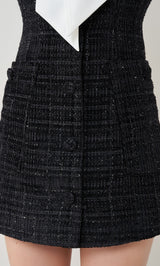 モデル:158cm(着用サイズ:FREE 着用カラー:BLK)