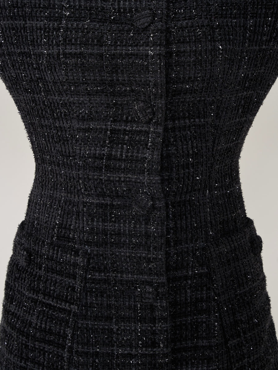 モデル:158cm(着用サイズ:FREE 着用カラー:BLK)