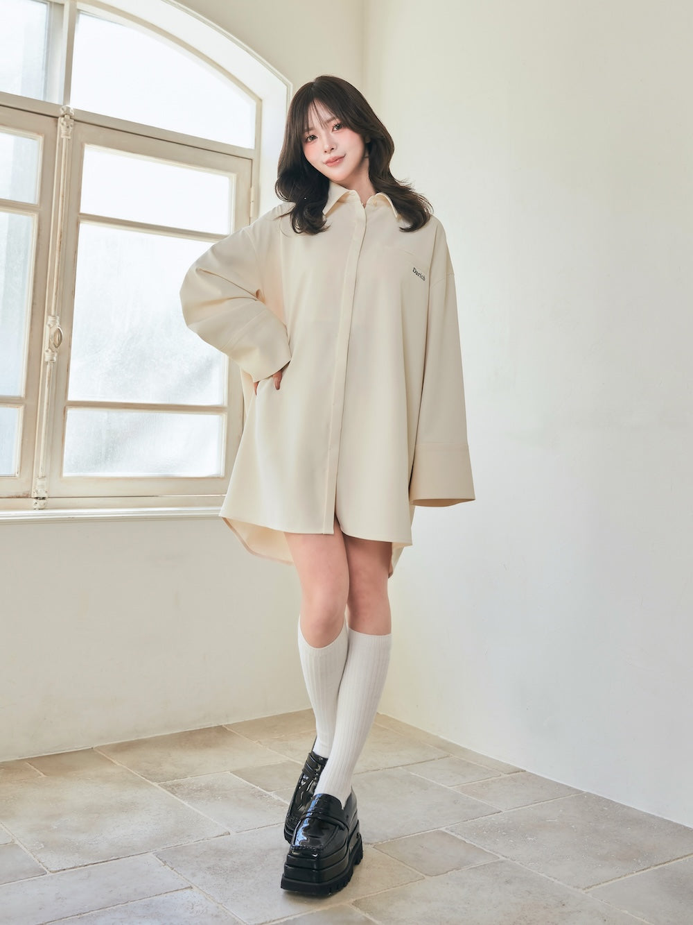 モデル:158cm(着用サイズ:FREE 着用カラー:IVO)