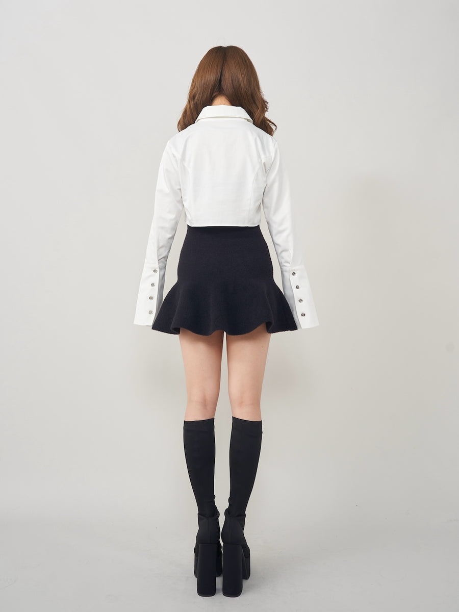モデル:158cm(着用サイズ:FREE 着用カラー:BLK)