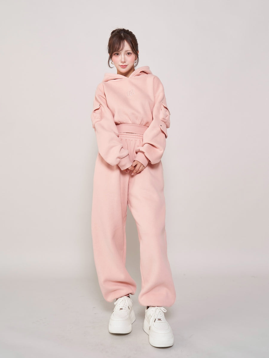 モデル:158cm(着用サイズ:FREE 着用カラー:PNK)