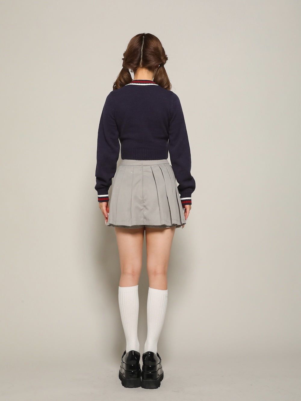 モデル:158cm(着用サイズ:FREE 着用カラー:NVY)