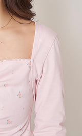 モデル:158cm(着用サイズ:FREE 着用カラー:PNK)