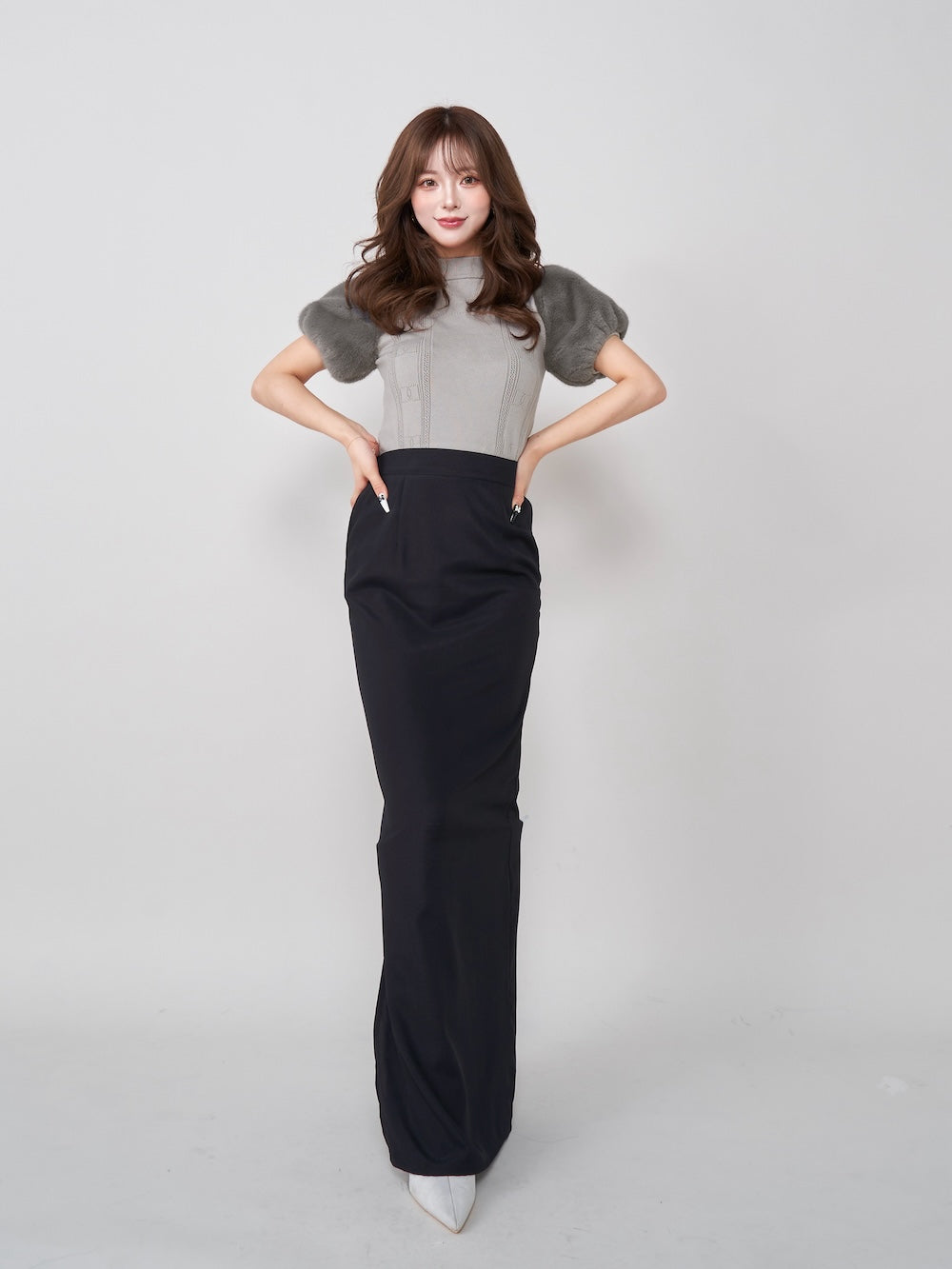 モデル:158cm(着用サイズ:FREE 着用カラー:GRY)