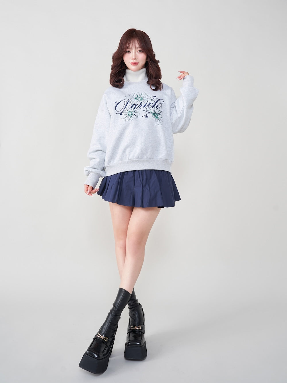 モデル:158cm(着用サイズ:FREE 着用カラー:L-GRY)