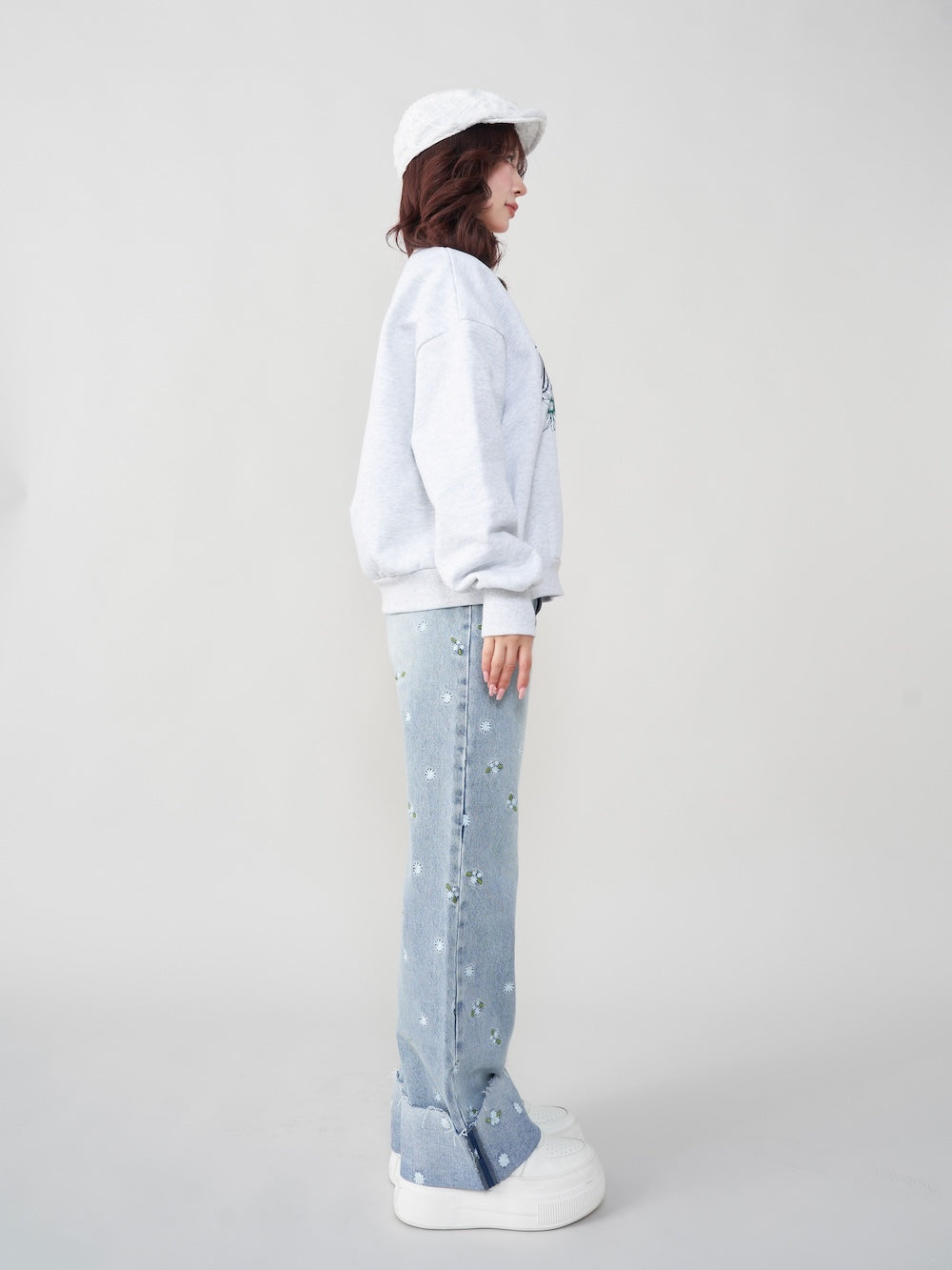 モデル:158cm(着用サイズ:FREE 着用カラー:L-GRY)