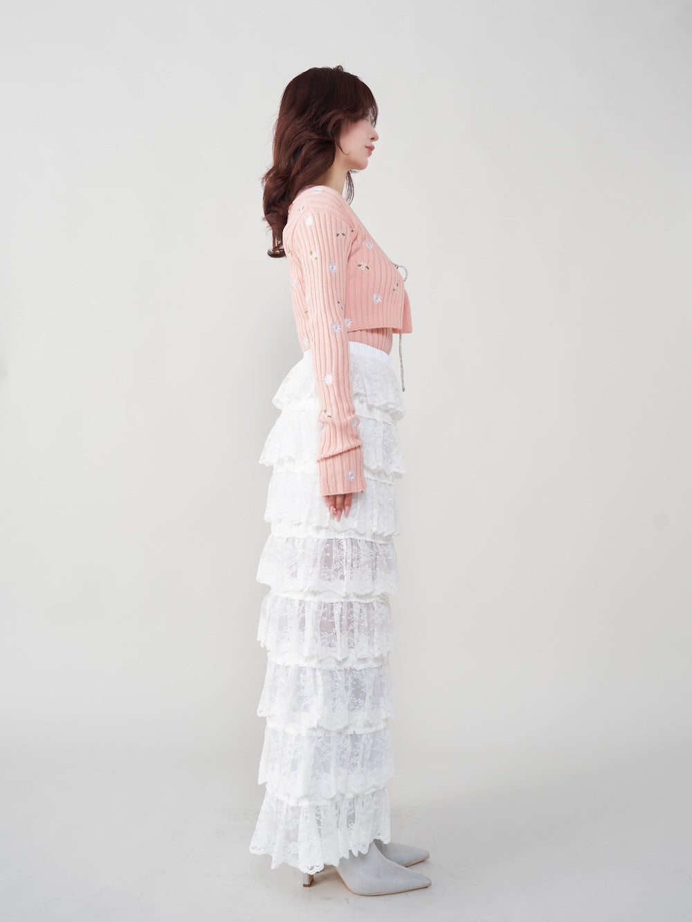 モデル:158cm(着用サイズ:FREE 着用カラー:WHT)