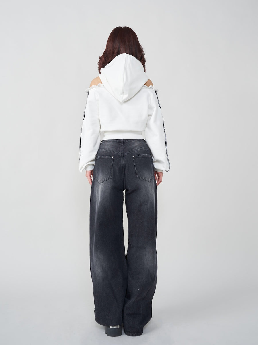 モデル:158cm(着用サイズ:FREE 着用カラー:WHT)
