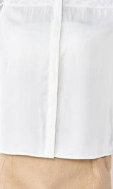 モデル:158cm(着用サイズ:FREE 着用カラー:WHT)