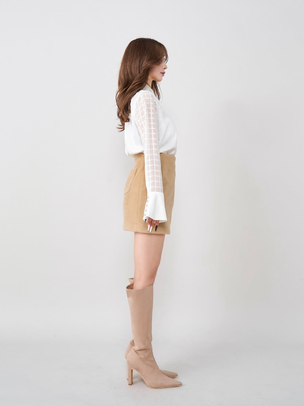 モデル:158cm(着用サイズ:FREE 着用カラー:WHT)