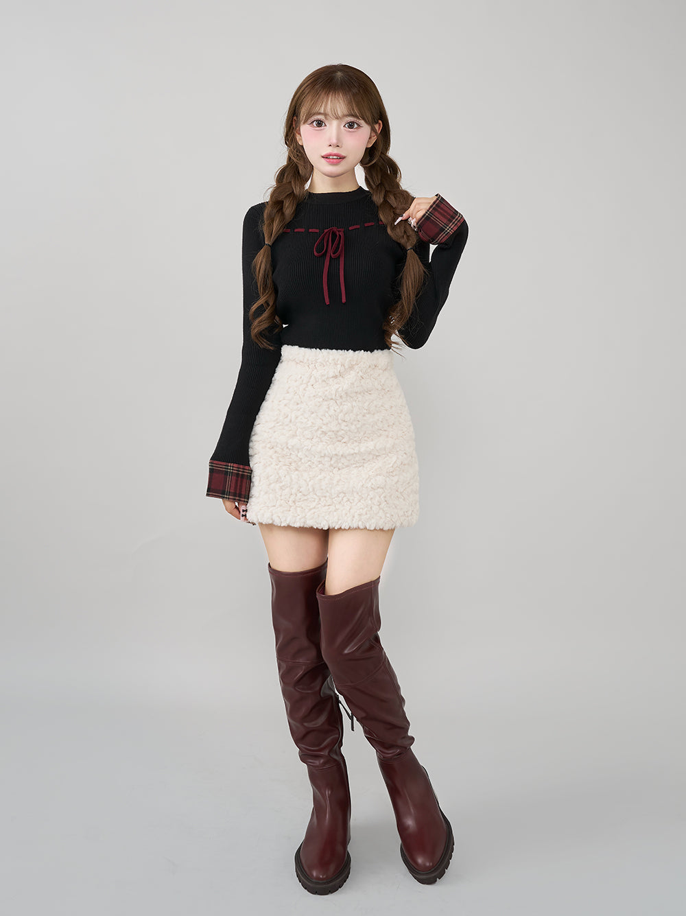 モデル:158cm(着用サイズ:FREE 着用カラー:BLK)