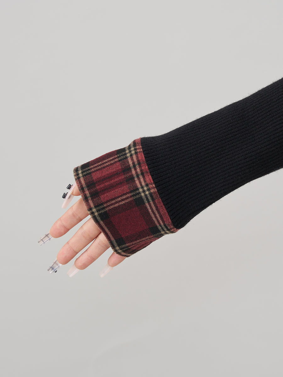 モデル:158cm(着用サイズ:FREE 着用カラー:BLK)