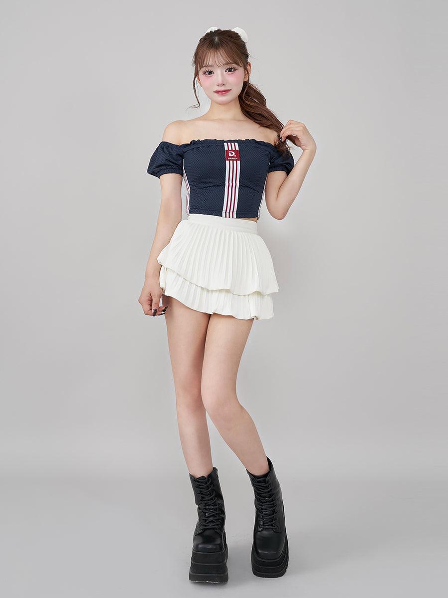 モデル:158cm(着用サイズ:FREE 着用カラー:NVY)