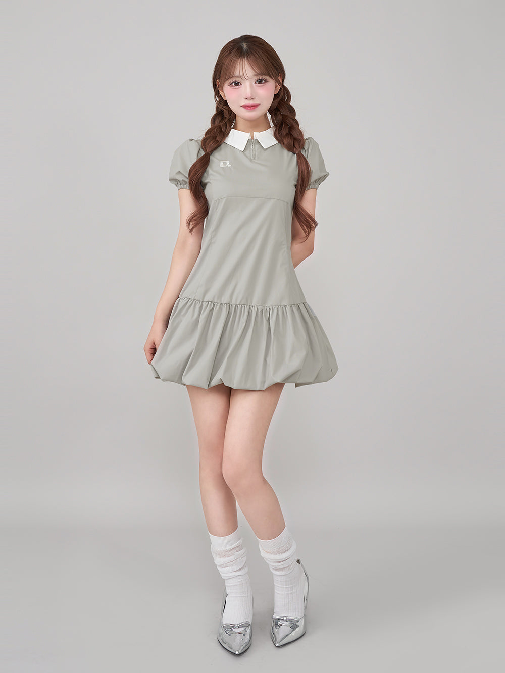 モデル:158cm(着用サイズ:FREE 着用カラー:GRY)