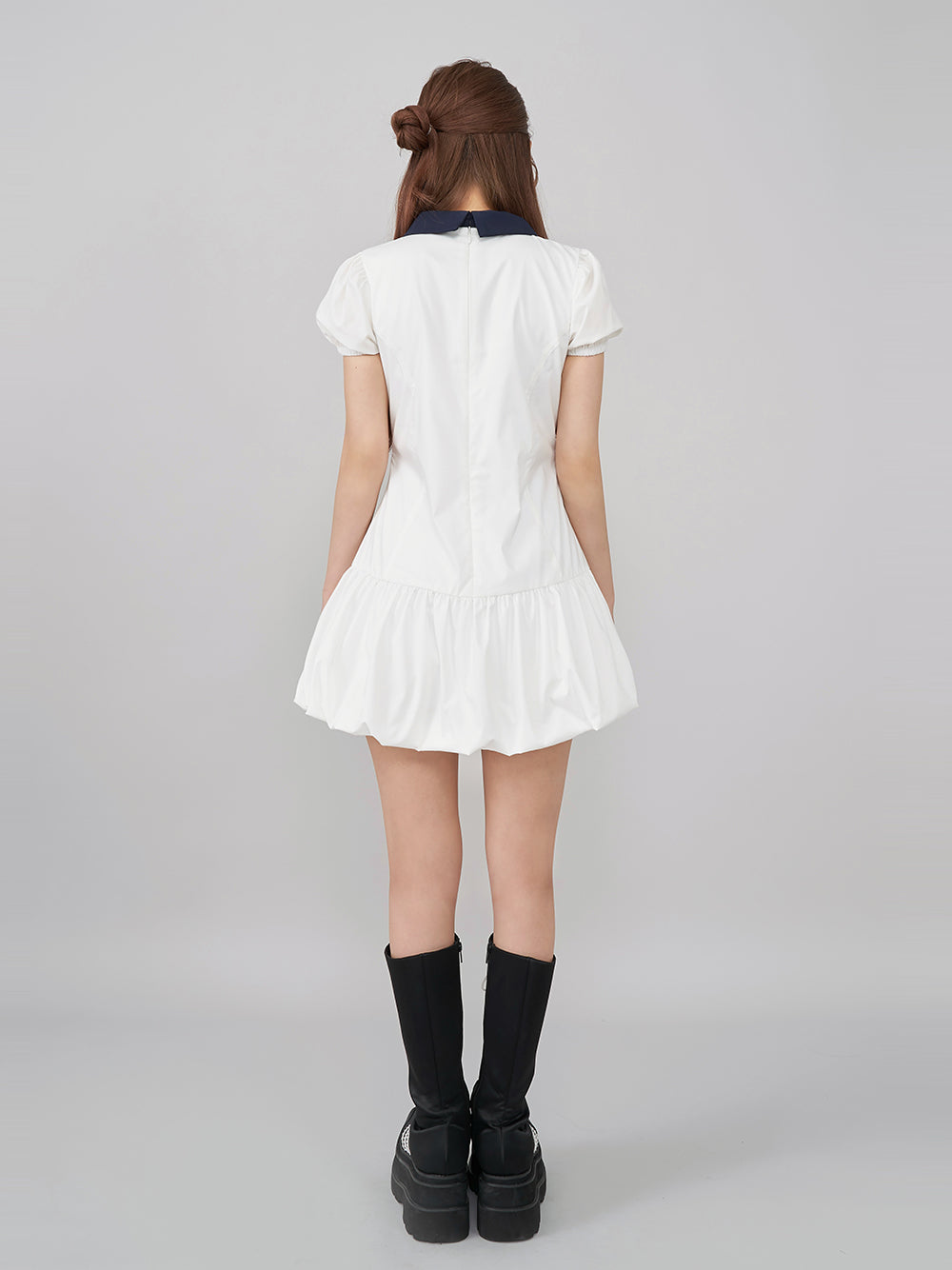 モデル:158cm(着用サイズ:FREE 着用カラー:WHT)