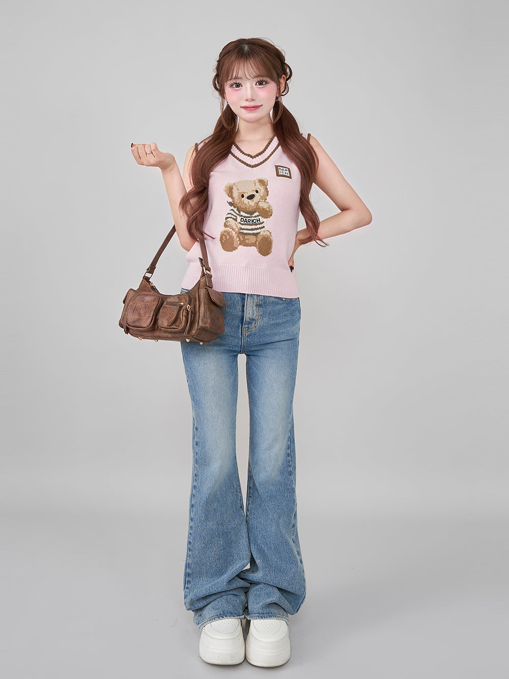 モデル:158cm(着用サイズ:FREE 着用カラー:PNK)