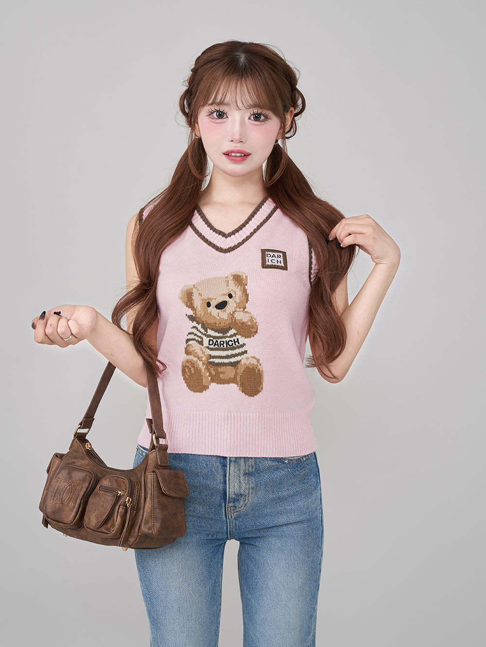 モデル:158cm(着用サイズ:FREE 着用カラー:PNK)