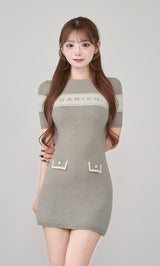 モデル:158cm(着用サイズ:FREE 着用カラー:GRY)