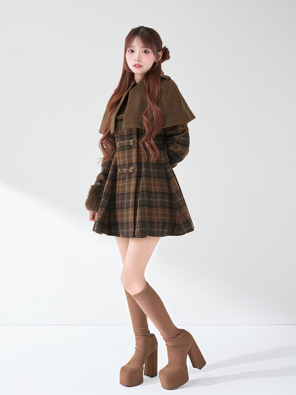 モデル:158cm(着用サイズ:FREE 着用カラー:BRN)