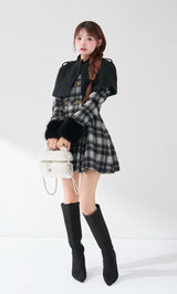 モデル:158cm(着用サイズ:FREE 着用カラー:BLK)