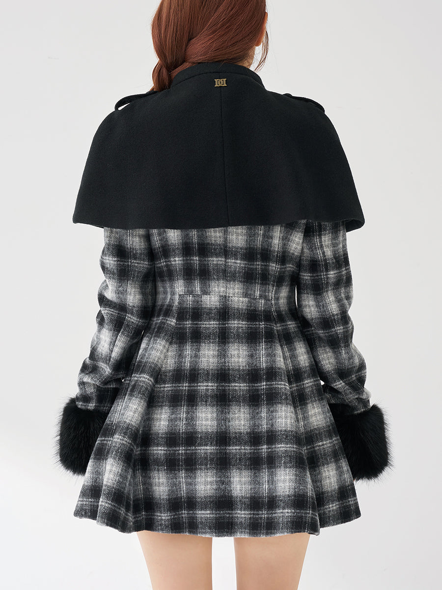 モデル:158cm(着用サイズ:FREE 着用カラー:BLK)