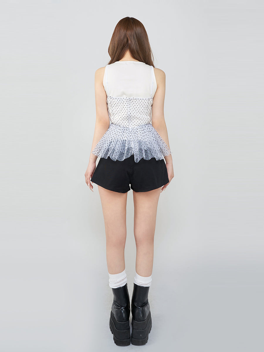 モデル:158cm(着用サイズ:FREE 着用カラー:WHT)