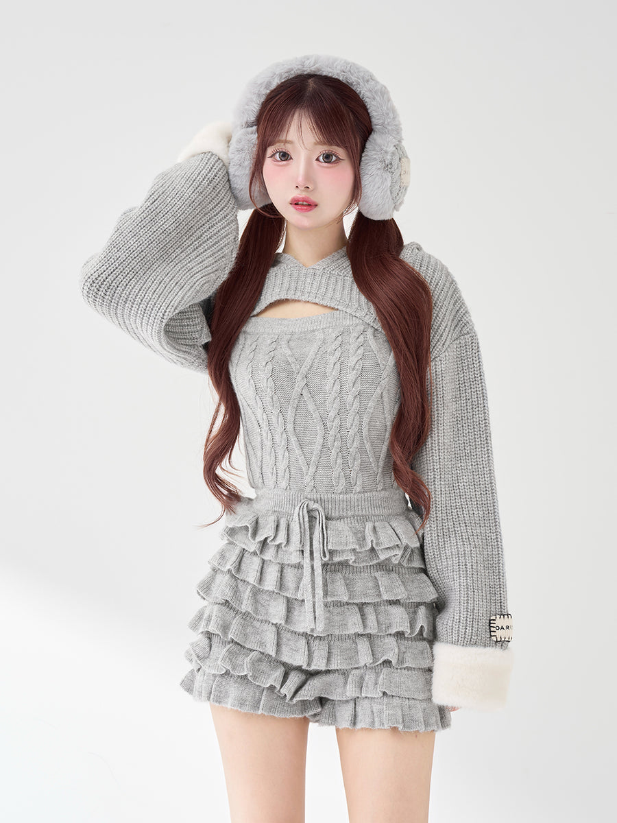 モデル:158cm(着用サイズ:FREE 着用カラー:GRY)