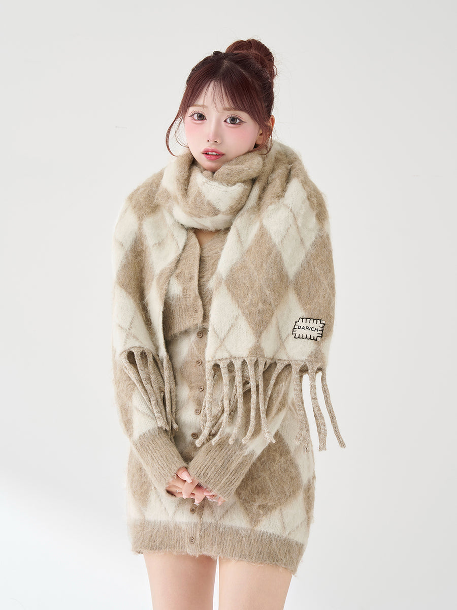 モデル:158cm(着用サイズ:FREE 着用カラー:BEG)