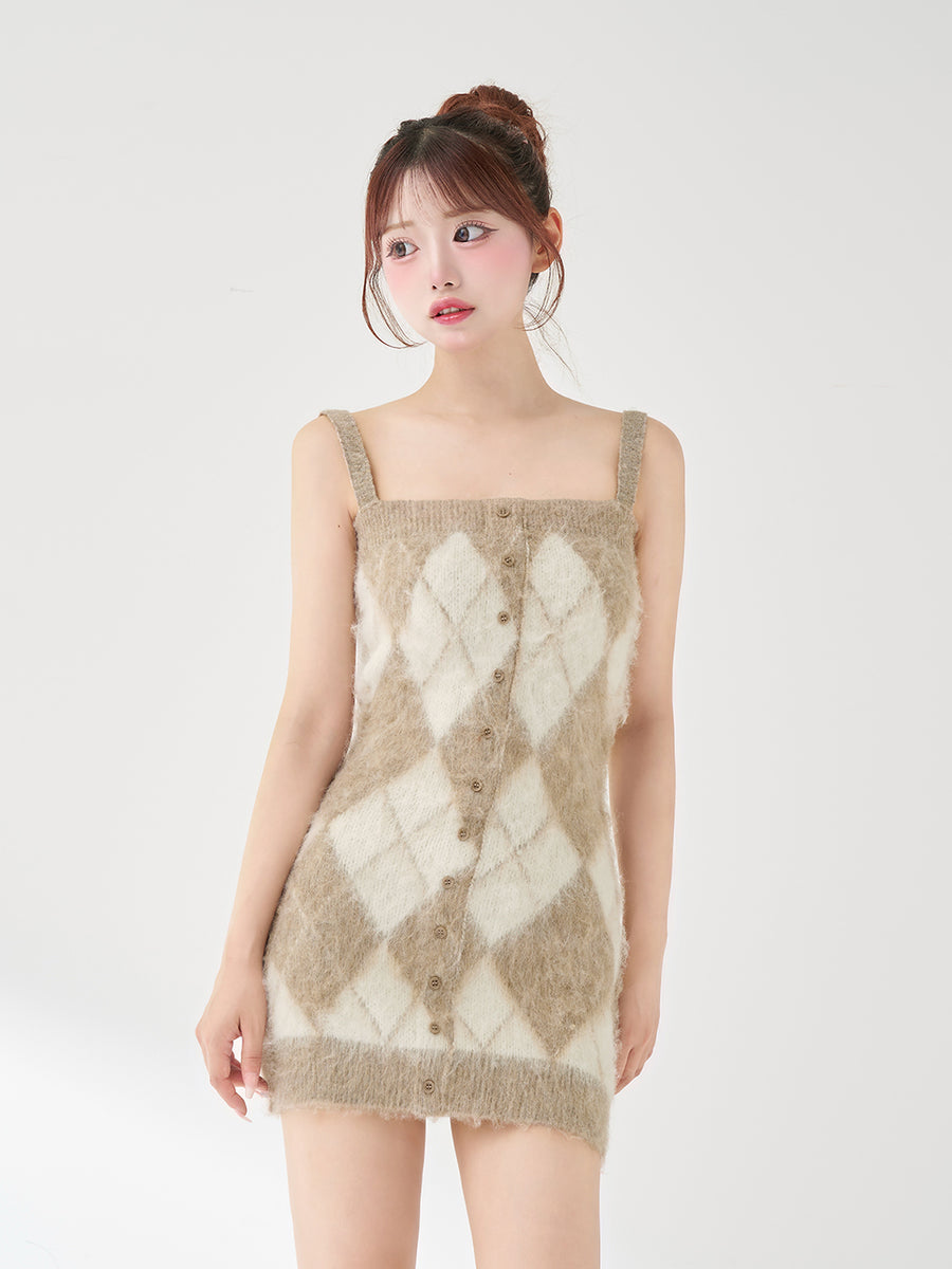モデル:158cm(着用サイズ:FREE 着用カラー:BEG)
