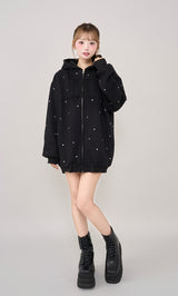 モデル:158cm(着用サイズ:FREE 着用カラー:BLK)