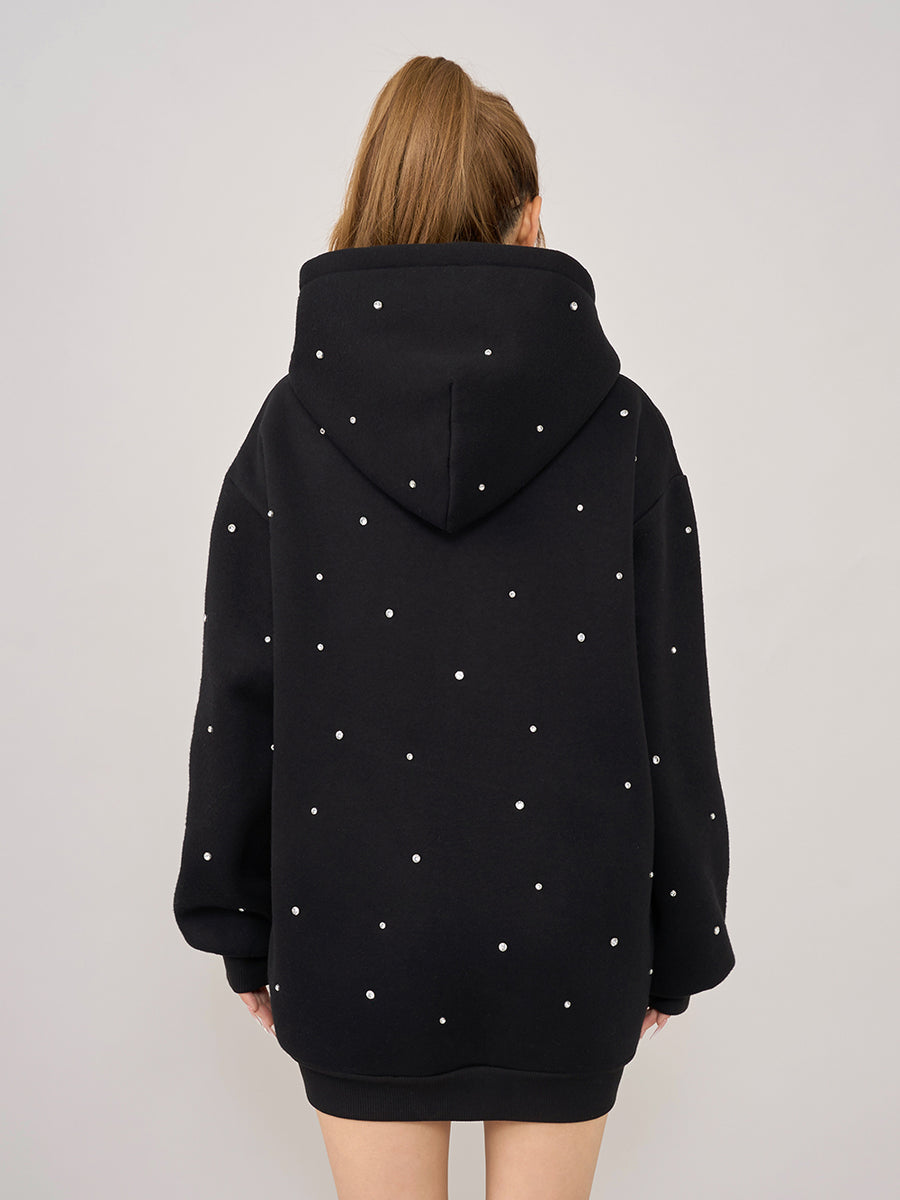 モデル:158cm(着用サイズ:FREE 着用カラー:BLK)