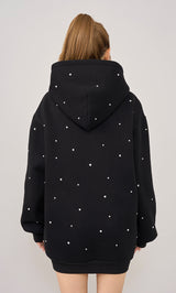 モデル:158cm(着用サイズ:FREE 着用カラー:BLK)
