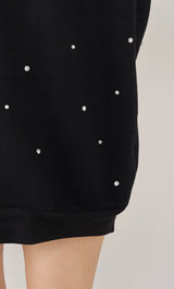 モデル:158cm(着用サイズ:FREE 着用カラー:BLK)