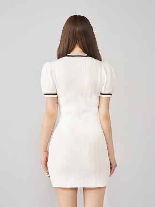 モデル:158cm(着用サイズ:FREE 着用カラー:WHT)