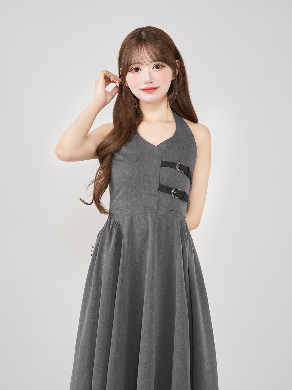 モデル:158cm(着用サイズ:FREE 着用カラー:GRY)