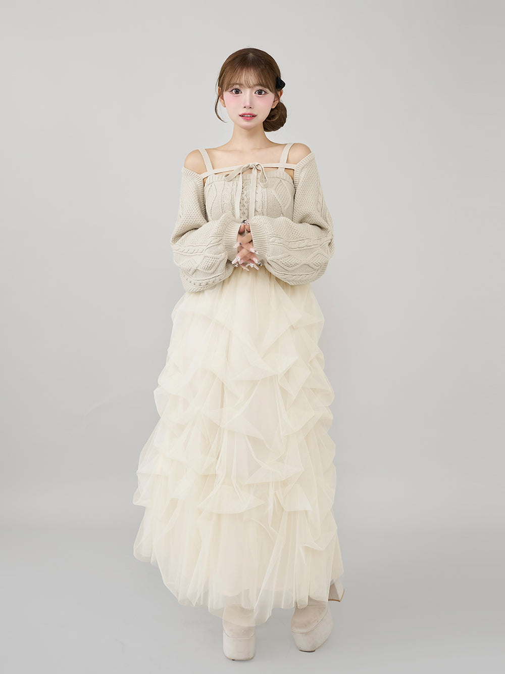 モデル:158cm(着用サイズ:FREE 着用カラー:IVO)