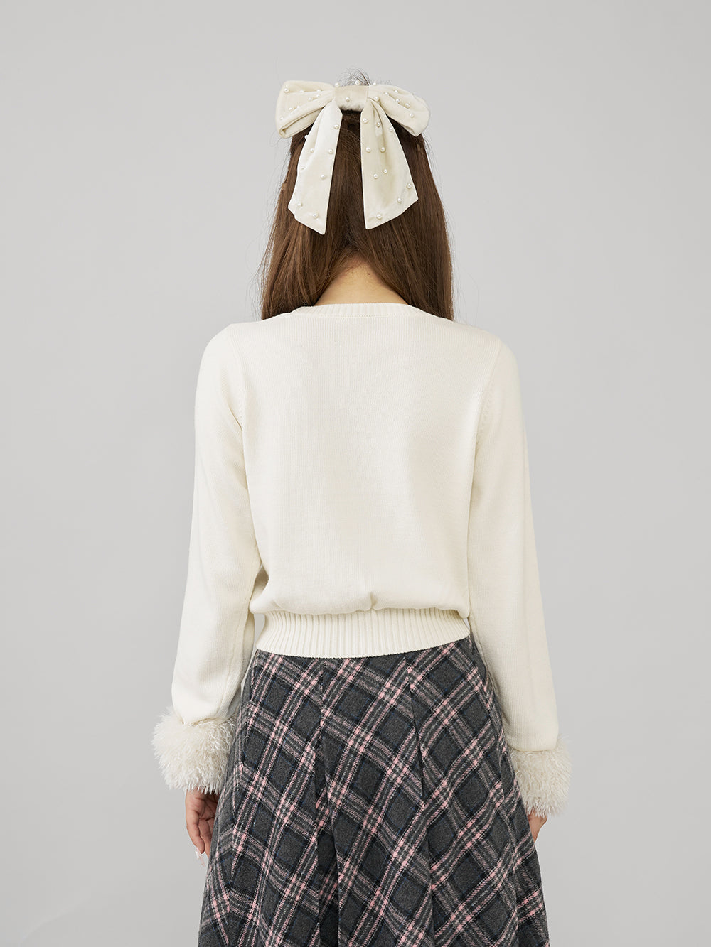 モデル:158cm(着用サイズ:FREE 着用カラー:IVO)