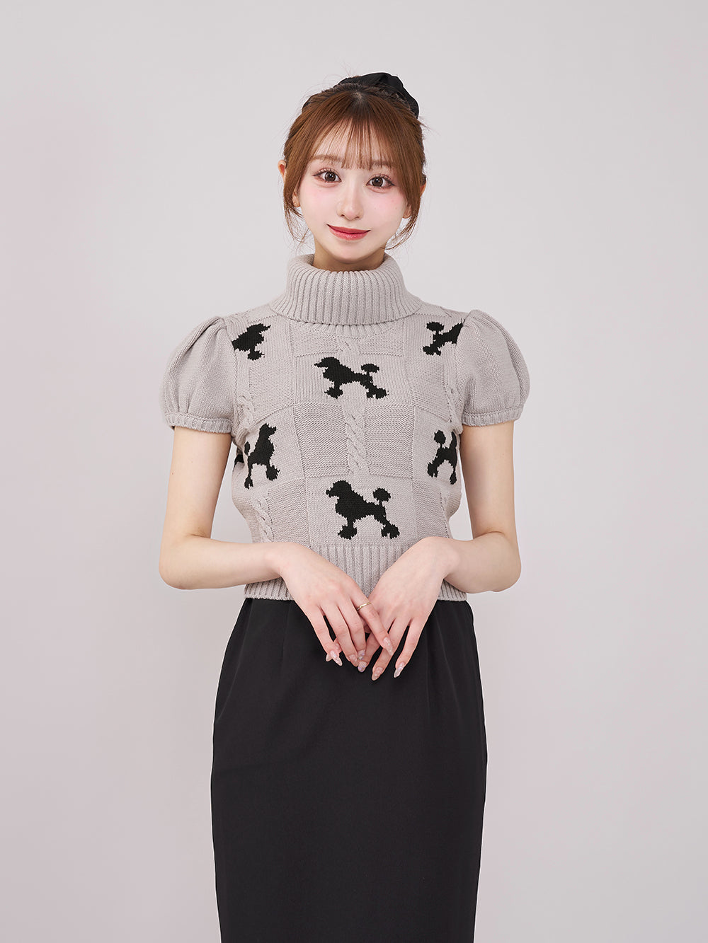 モデル:157cm(着用サイズ:FREE 着用カラー:GRY)