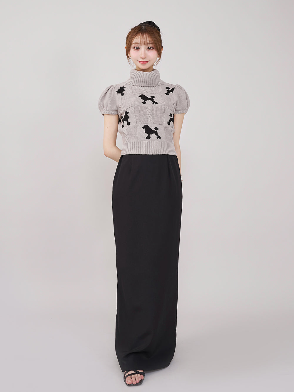 モデル:157cm(着用サイズ:FREE 着用カラー:GRY)