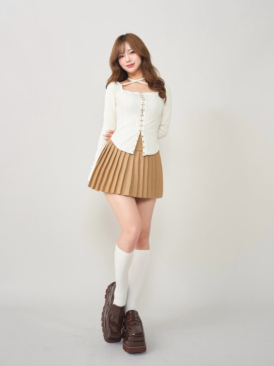 モデル:158cm(着用サイズ:FREE 着用カラー:WHT)