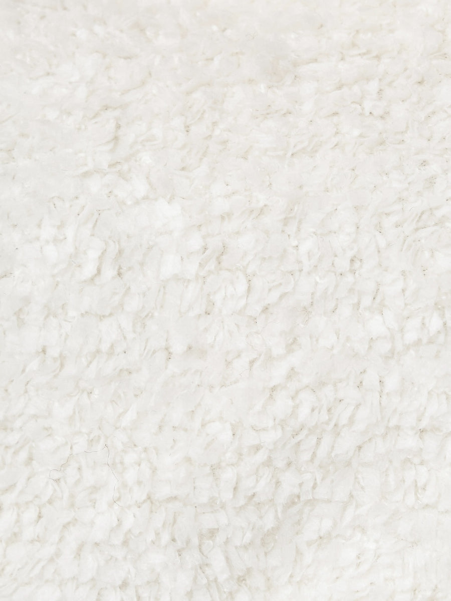 モデル:158cm(着用サイズ:FREE 着用カラー:IVO)