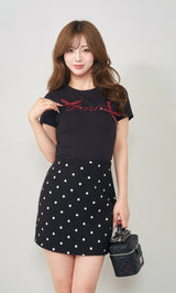 モデル:158cm(着用サイズ:FREE 着用カラー:BLK)