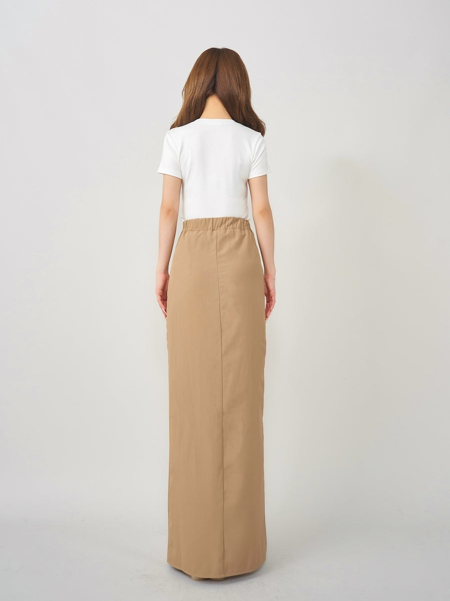 モデル:158cm(着用サイズ:FREE 着用カラー:WHT)
